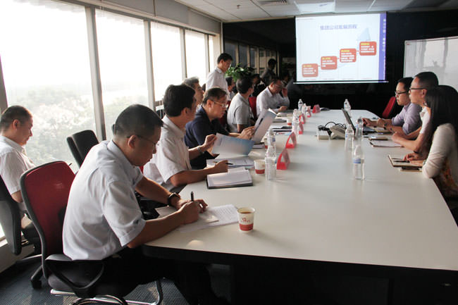 飛力達(dá):深圳市副市長劉慶生同志以及政府各級(jí)領(lǐng)導(dǎo)蒞臨深圳飛力達(dá)