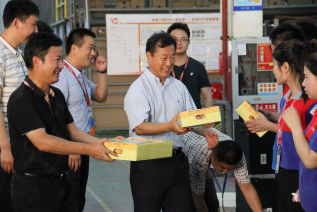 飛力達(dá):來(lái)自總裁室的清涼一“下”