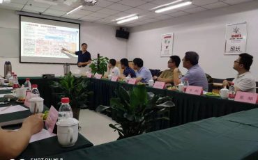 清華大學(xué)、東北大學(xué)、重郵等專(zhuān)家團(tuán)一行蒞臨重慶飛力達(dá)考察